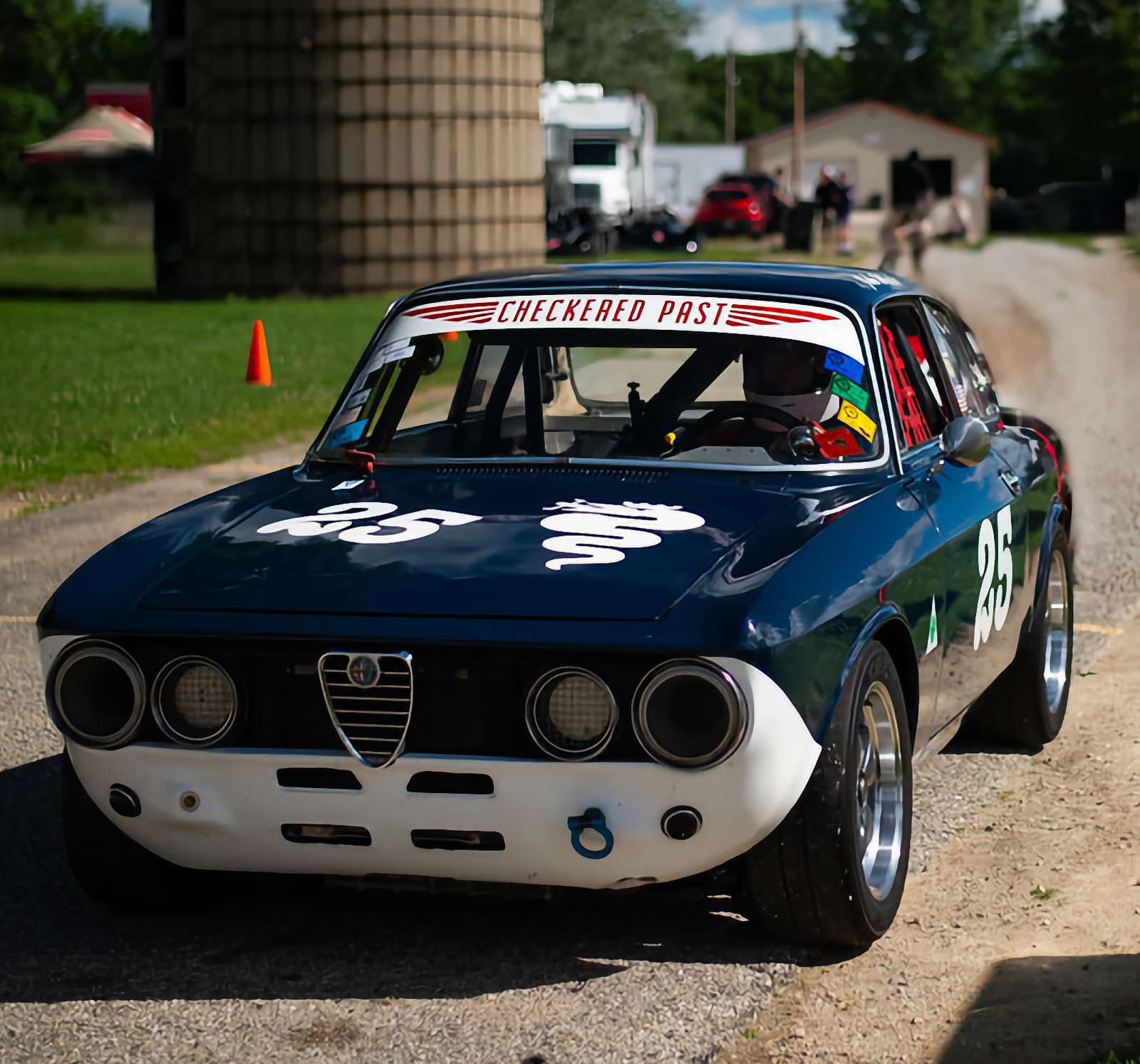 alfa false grid cars and people removed 1607x1500